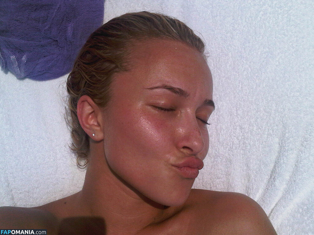 Hayden Panettiere Nu Photo fuitée #15