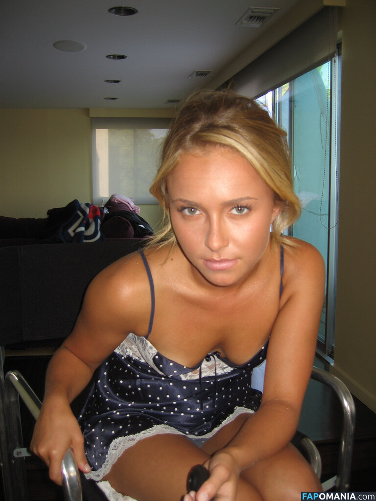 Hayden Panettiere Nu Photo fuitée #26