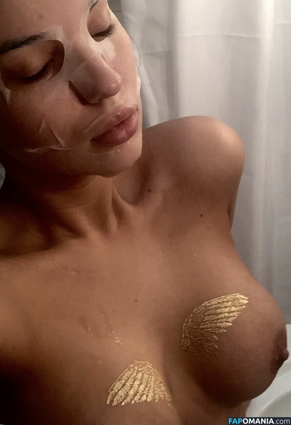 Ilona Kotelyukh Nu Photo fuitée #2
