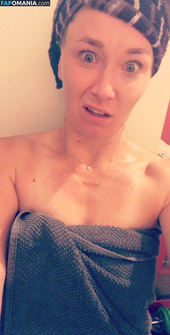 Julia Glushko Nu Photo fuitée #10