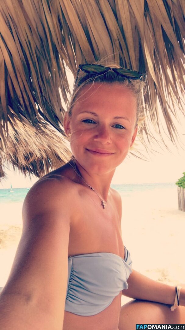 Julia Simic Nu Photo fuitée #42