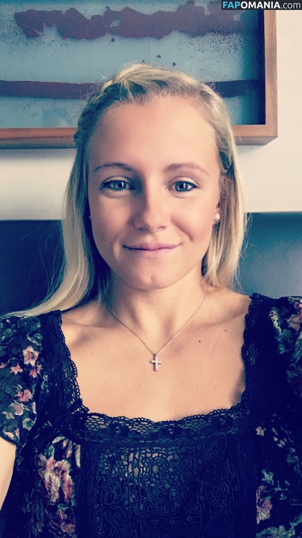 Julia Simic Nu Photo fuitée #50