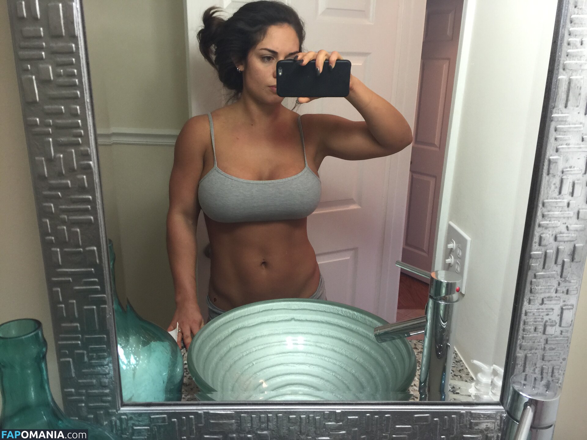 Kaitlyn WWE Nu Photo fuitée #56