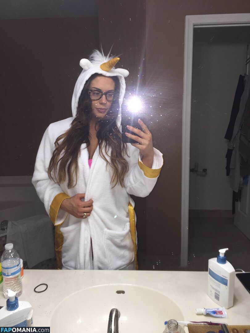 Kaitlyn WWE Nu Photo fuitée #72