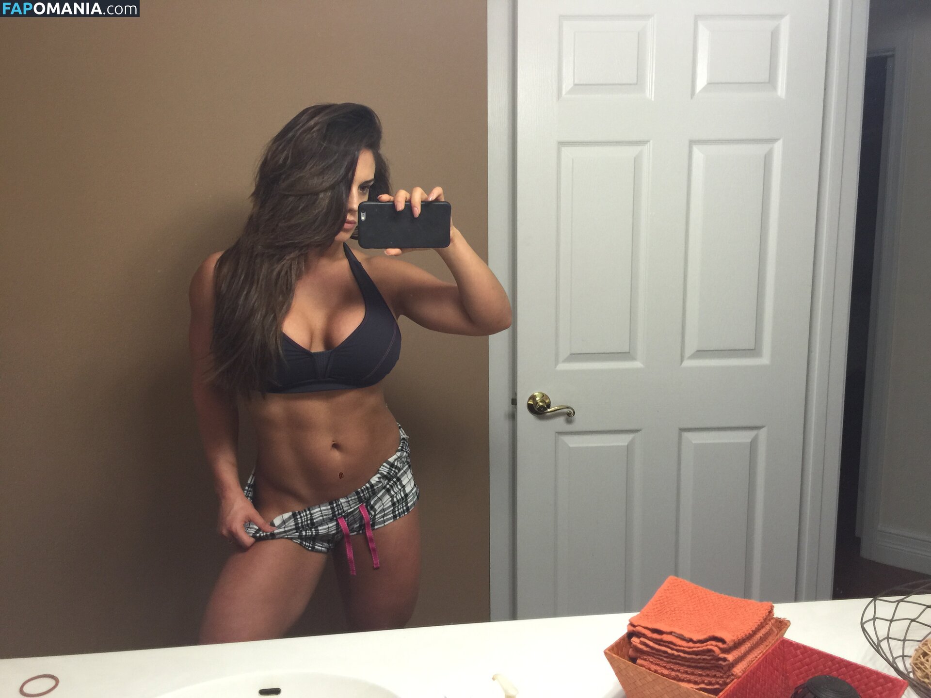 Kaitlyn WWE Nu Photo fuitée #165