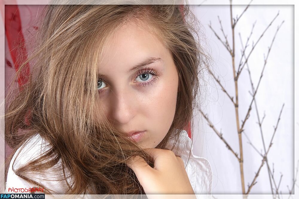 Katharina Bo Llig Nu Photo fuitée #45