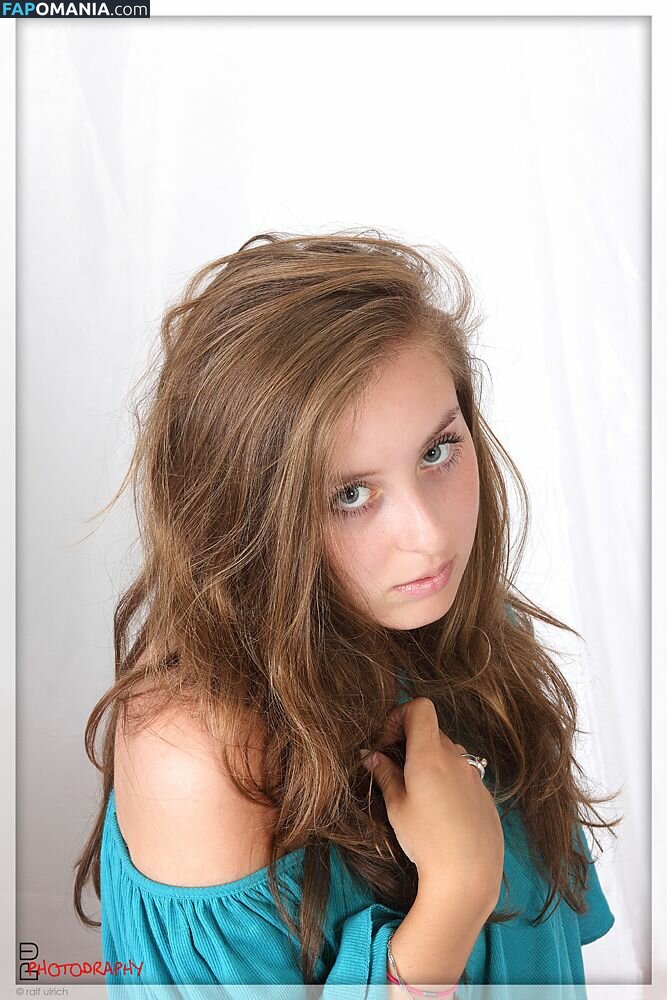 Katharina Bo Llig Nu Photo fuitée #162