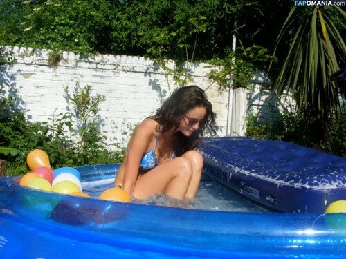 Kaya Scodelario Nu Photo fuitée #37