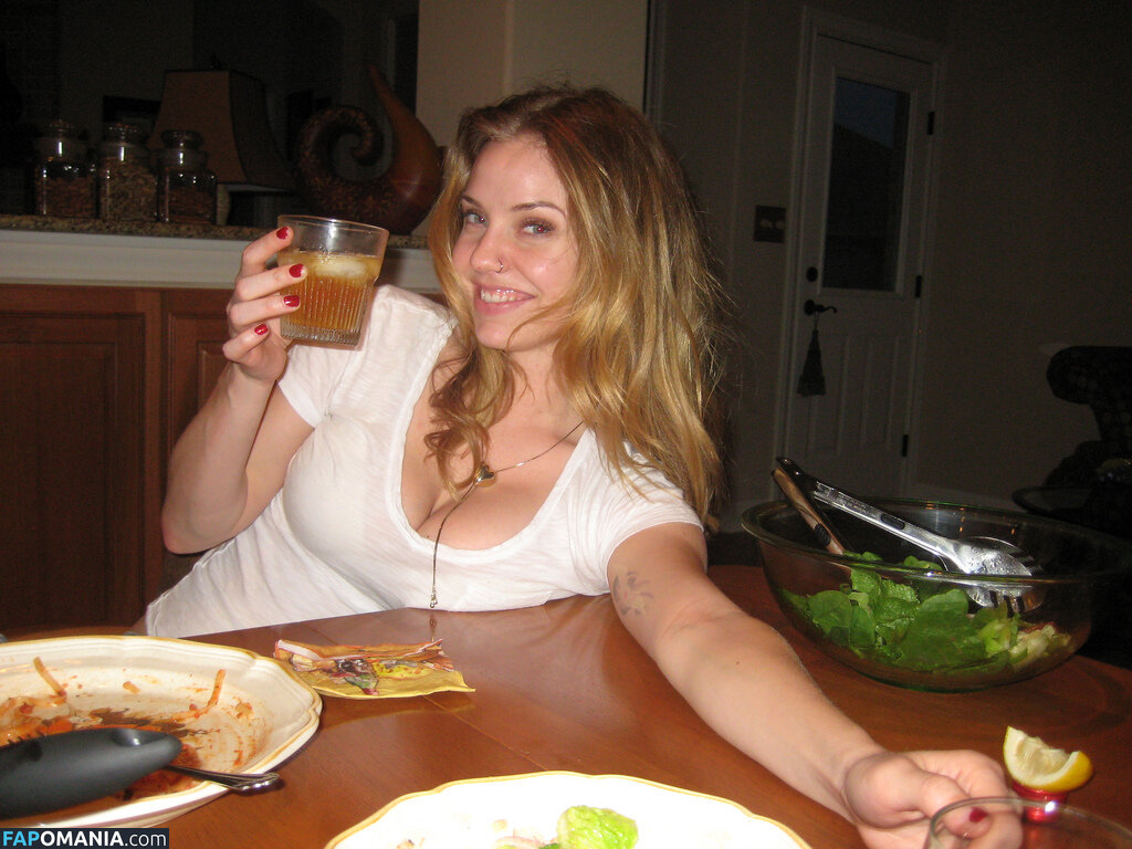 Kelli Garner Nu Photo fuitée #5