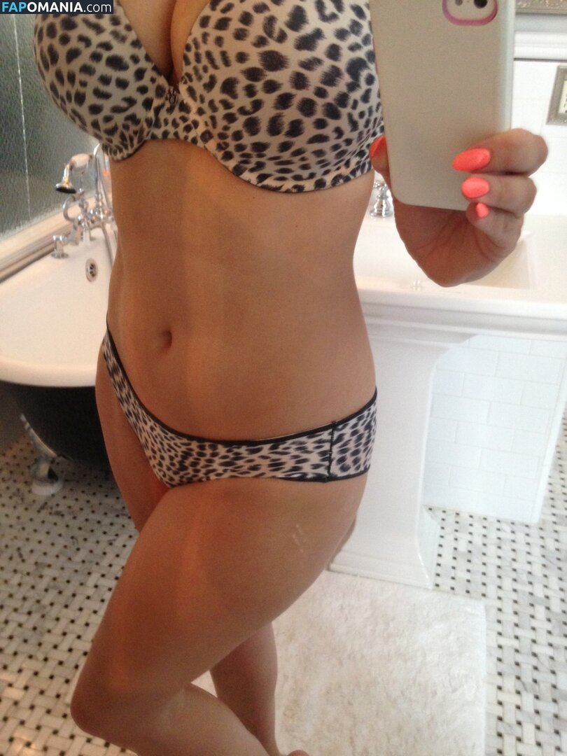 Kelly Brook Nu Photo fuitée #37