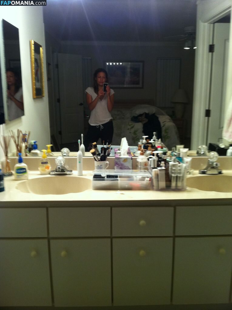 Kiele Sanchez Nu Photo fuitée #4