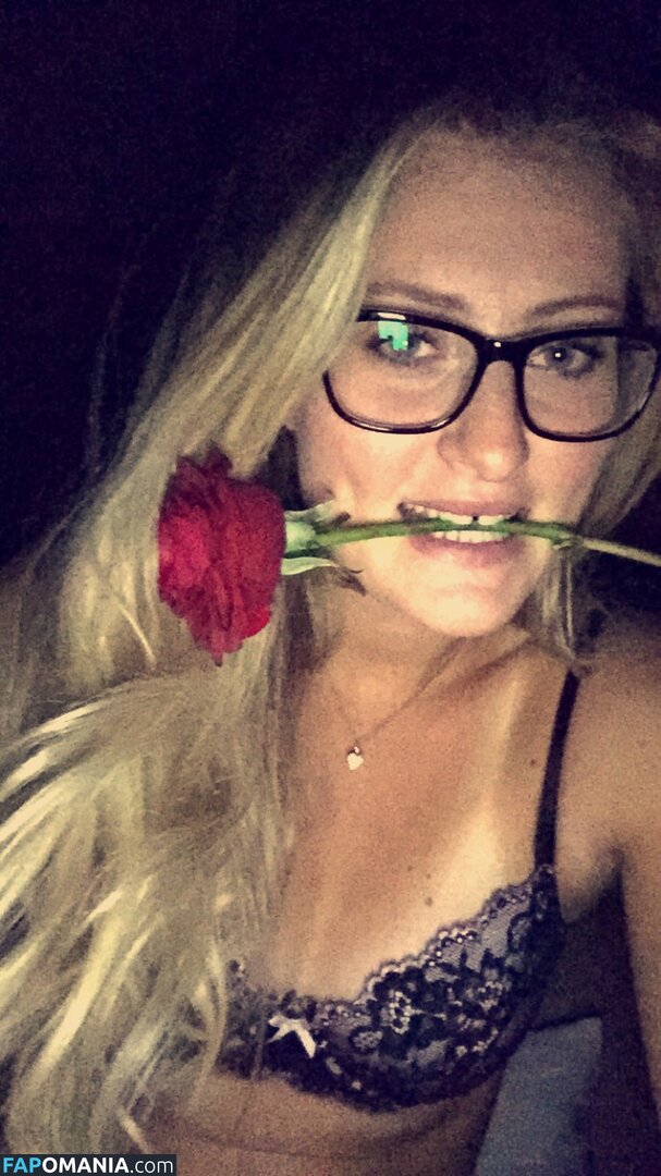 Kristina Mladenovic Nu Photo fuitée #19
