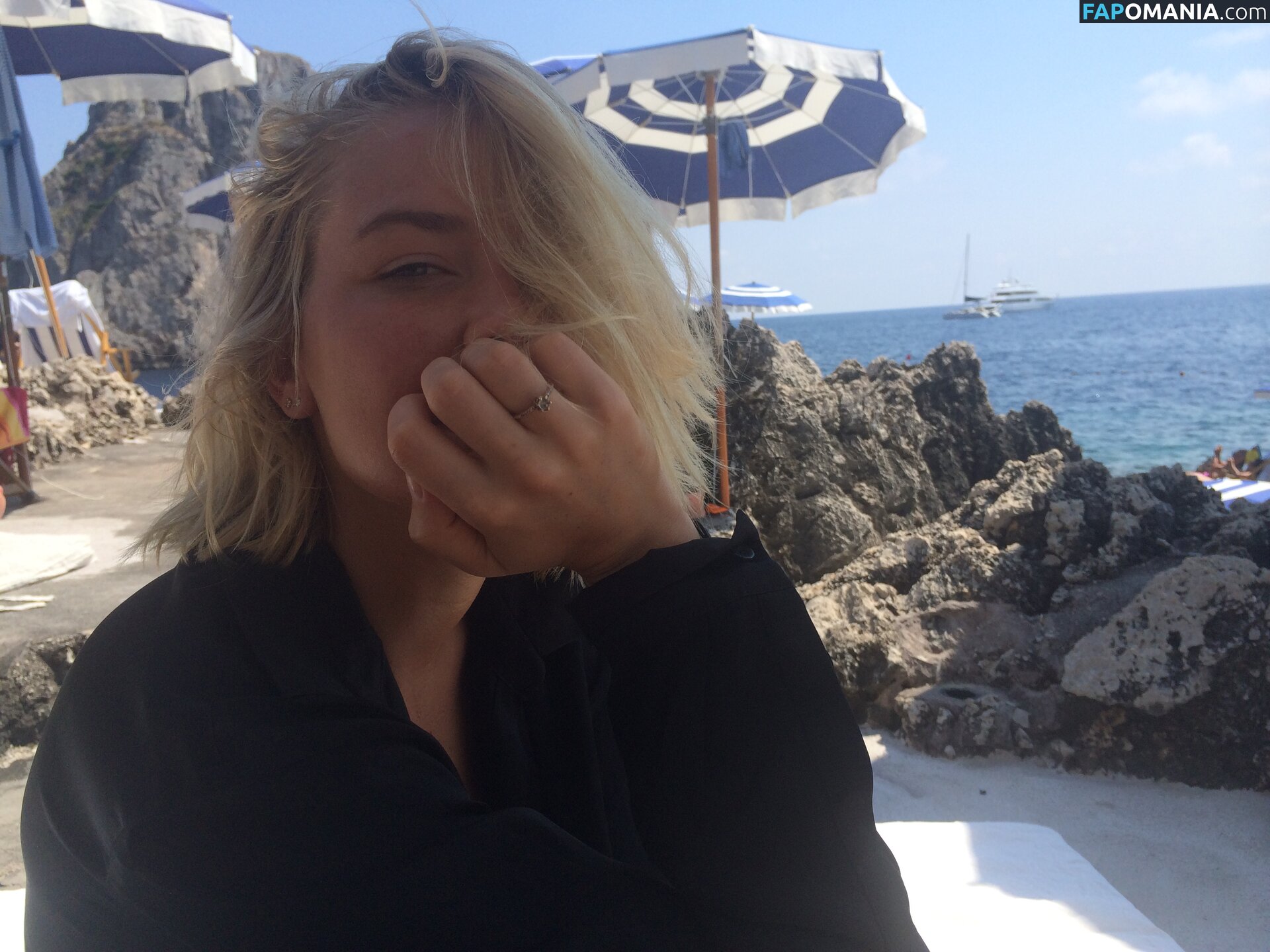 Lara Bingle Nu Photo fuitée #63