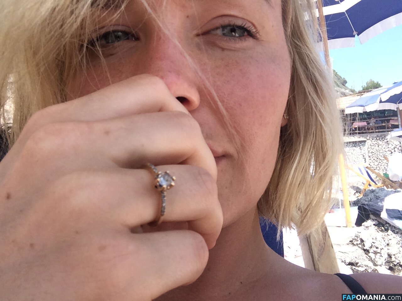 Lara Bingle Nu Photo fuitée #123