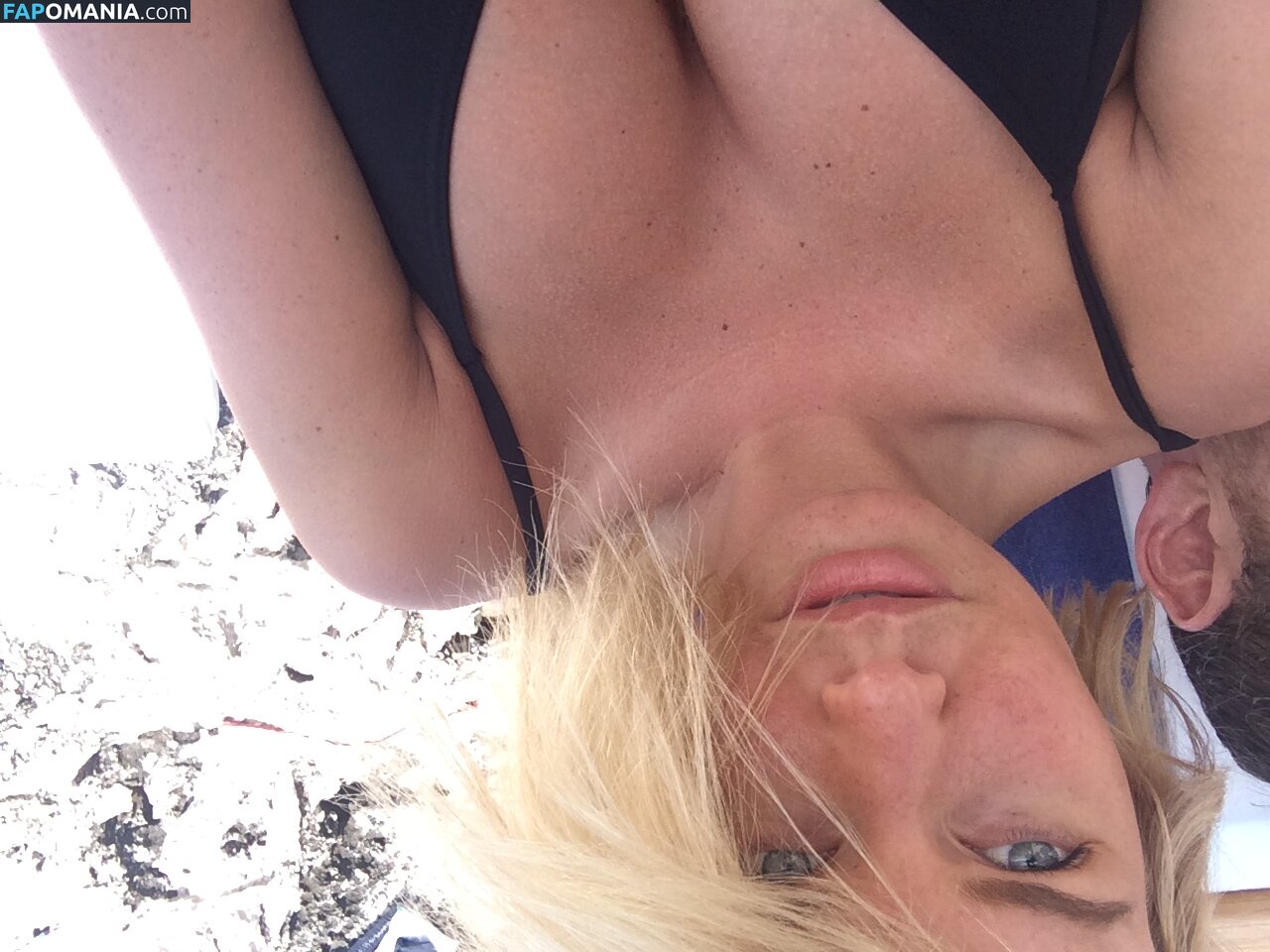 Lara Bingle Nu Photo fuitée #124