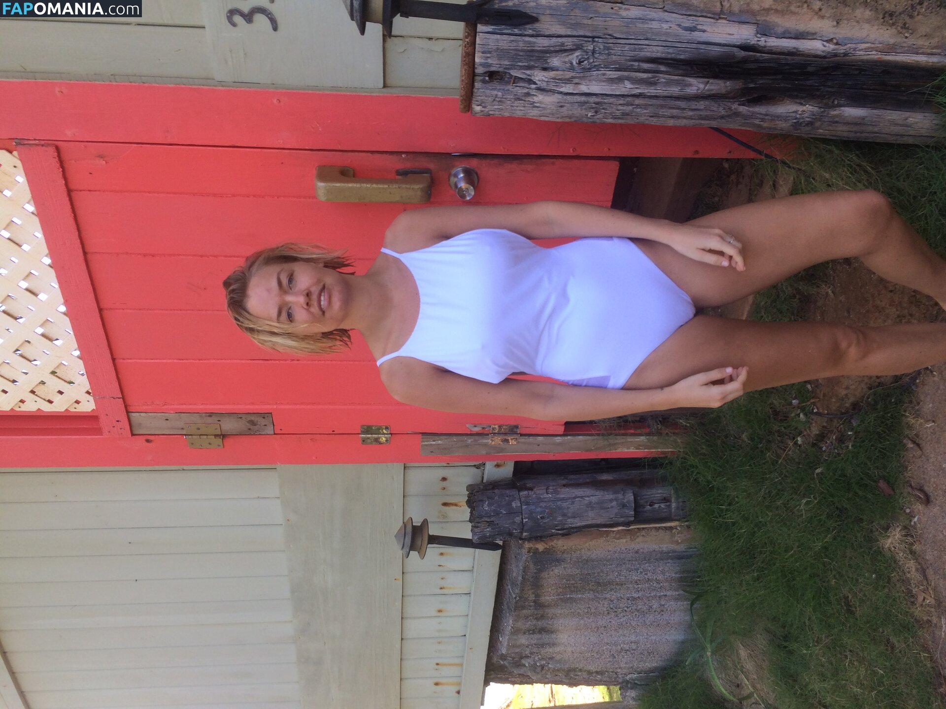 Lara Bingle Nu Photo fuitée #319