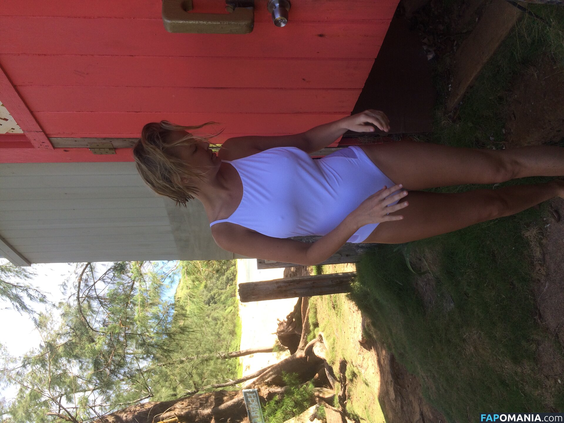 Lara Bingle Nu Photo fuitée #324