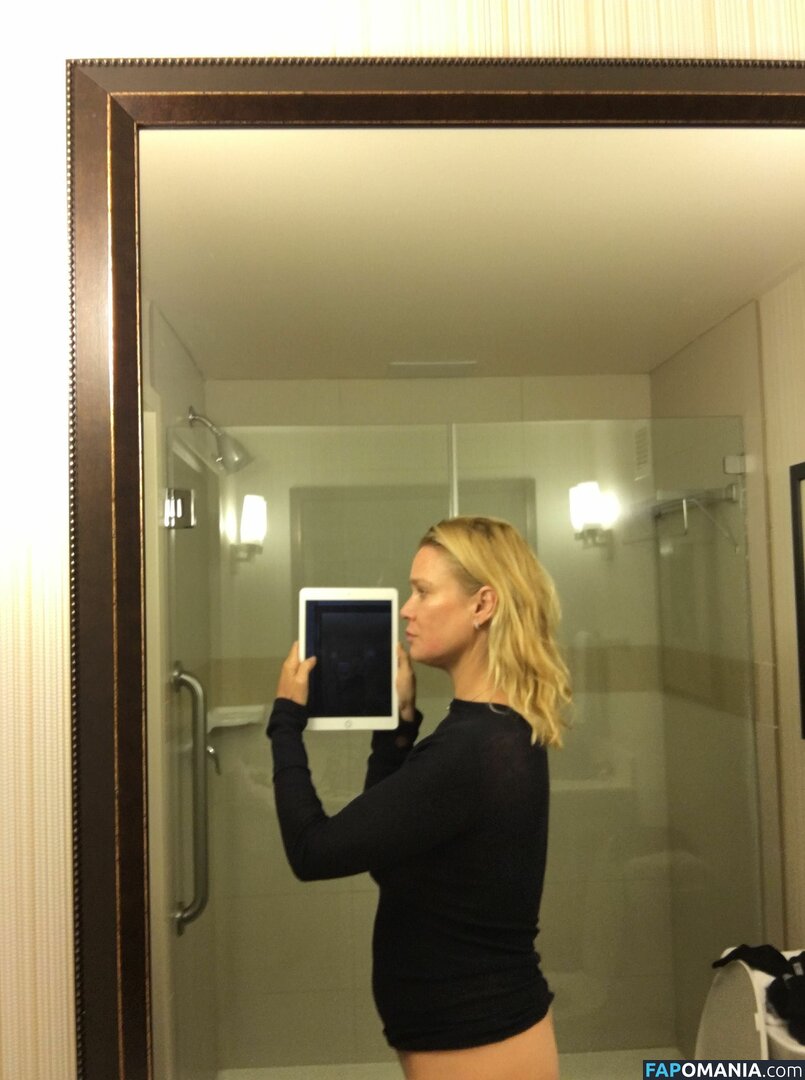 Laurie Holden Nu Photo fuitée #4