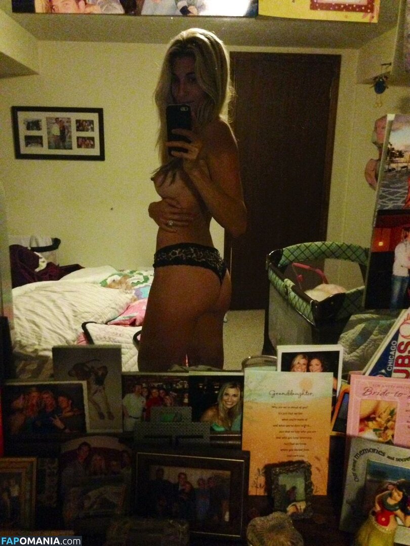 Lindsay Clubine Nu Photo fuitée #13