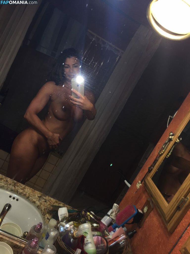 Lisa Marie Varon Nu Photo fuitée #17