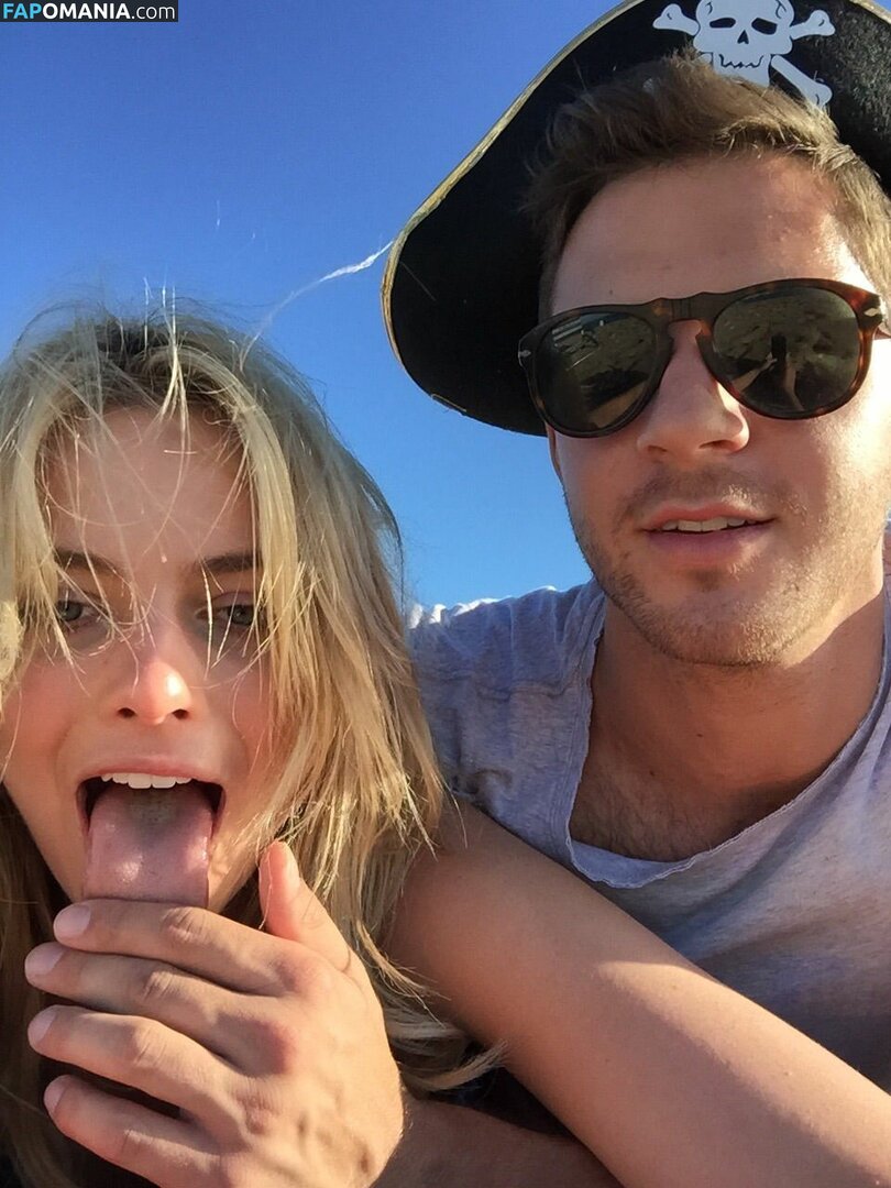 Margot Robbie Nu Photo fuitée #10