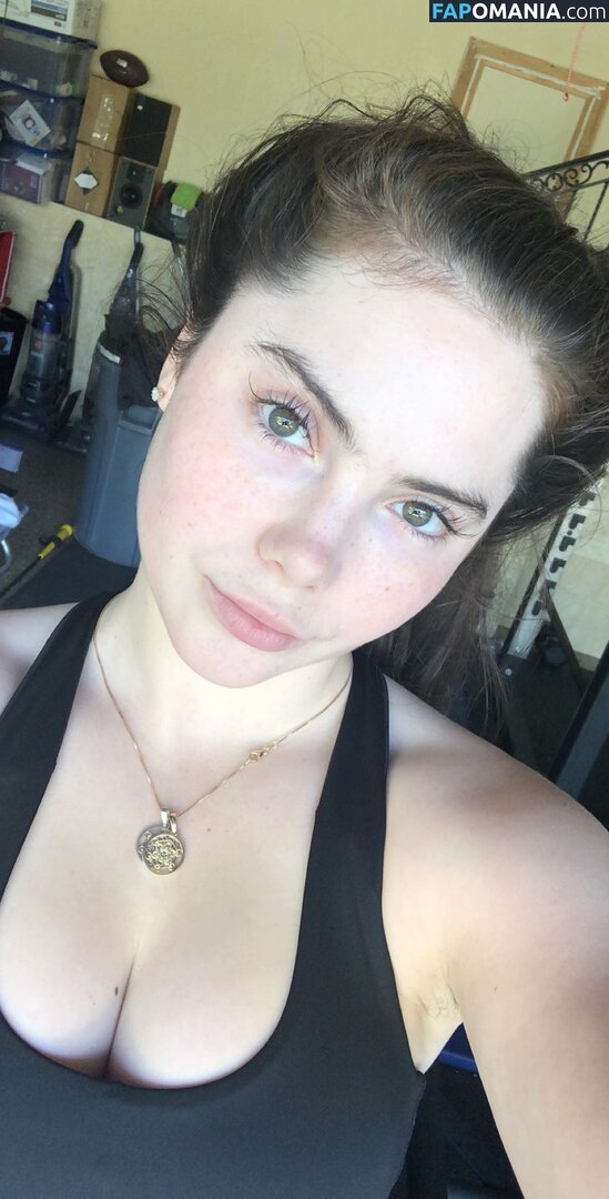 McKayla Maroney Nu Photo fuitée #158