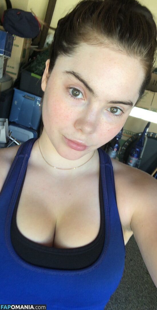 McKayla Maroney Nu Photo fuitée #179