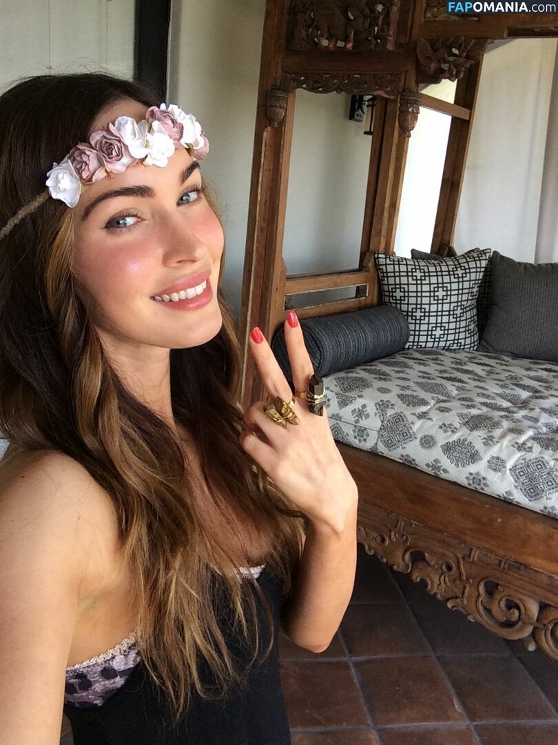 Megan Fox Nu Photo fuitée #32