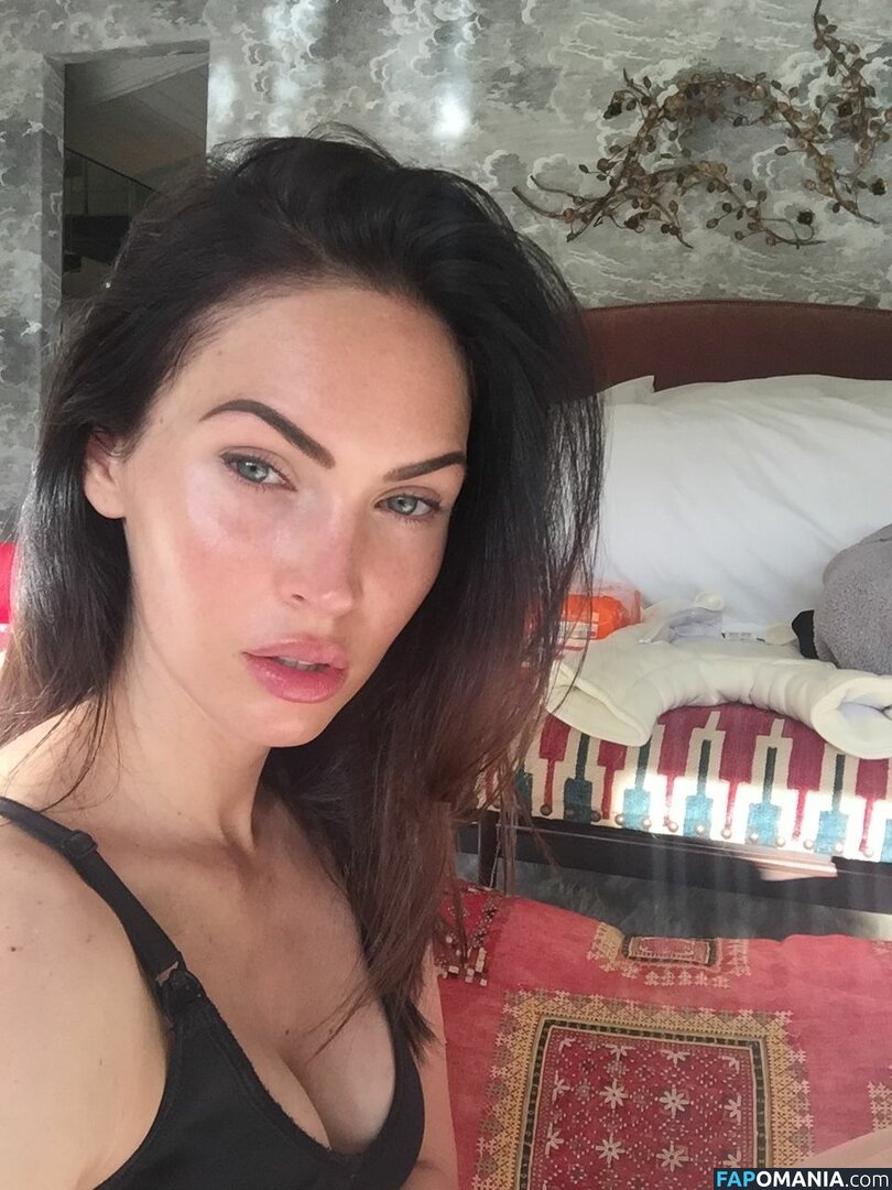 Megan Fox Nu Photo fuitée #33