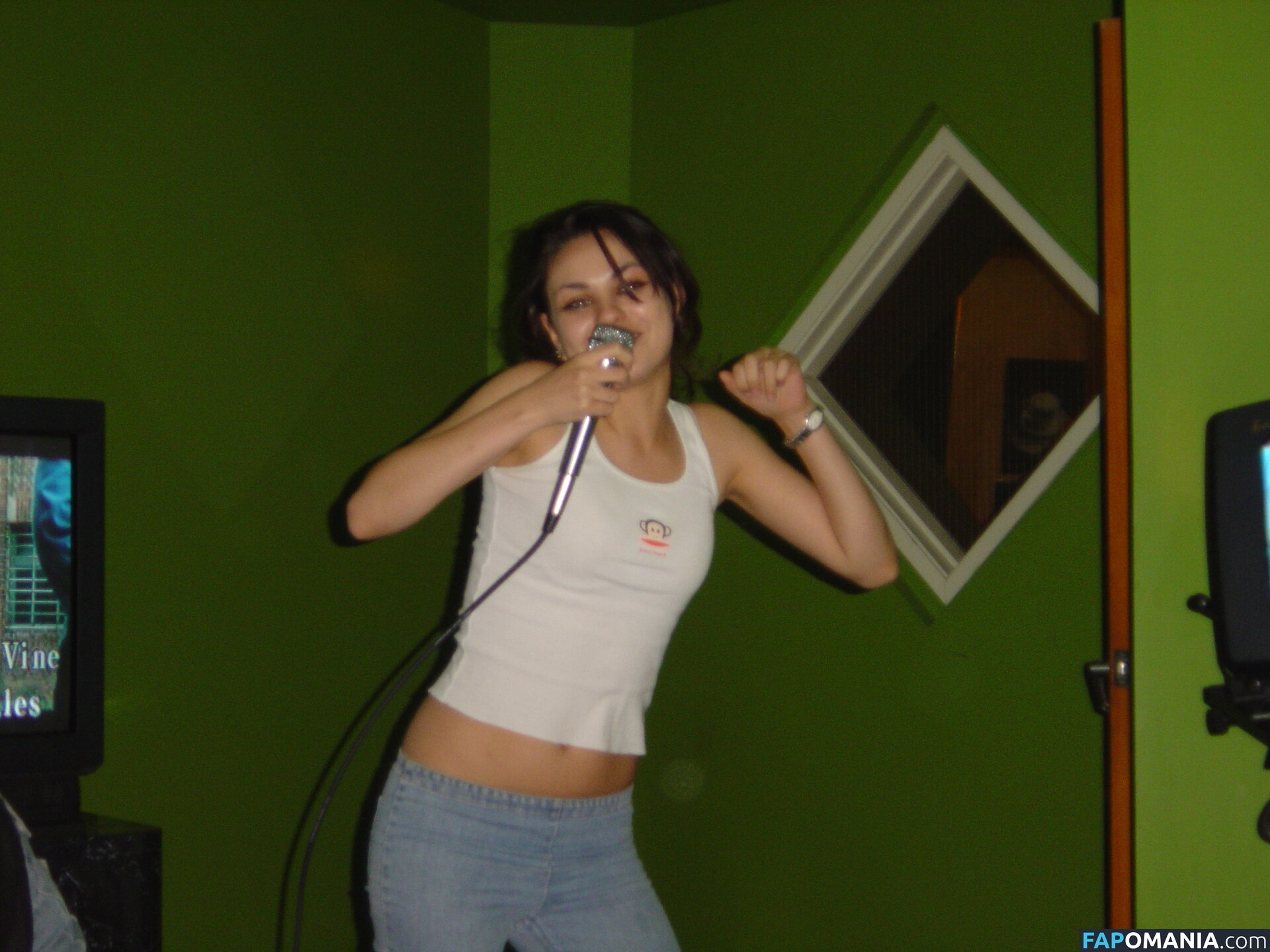 Mila Kunis Nu Photo fuitée #6