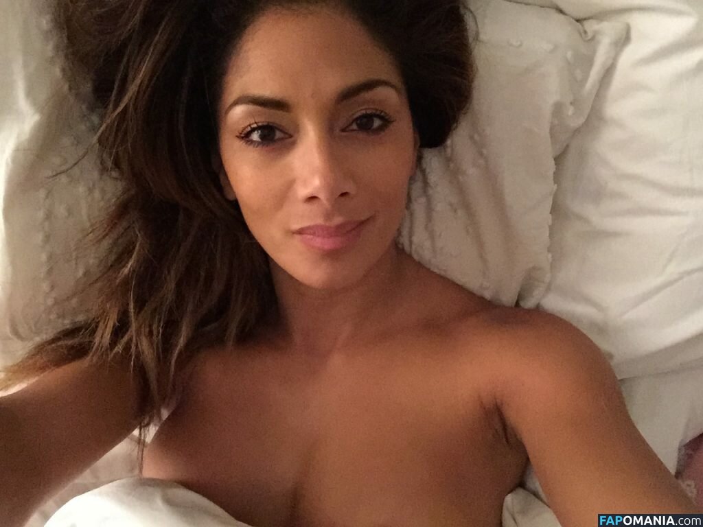 Nicole Scherzinger Nu Photo fuitée #3
