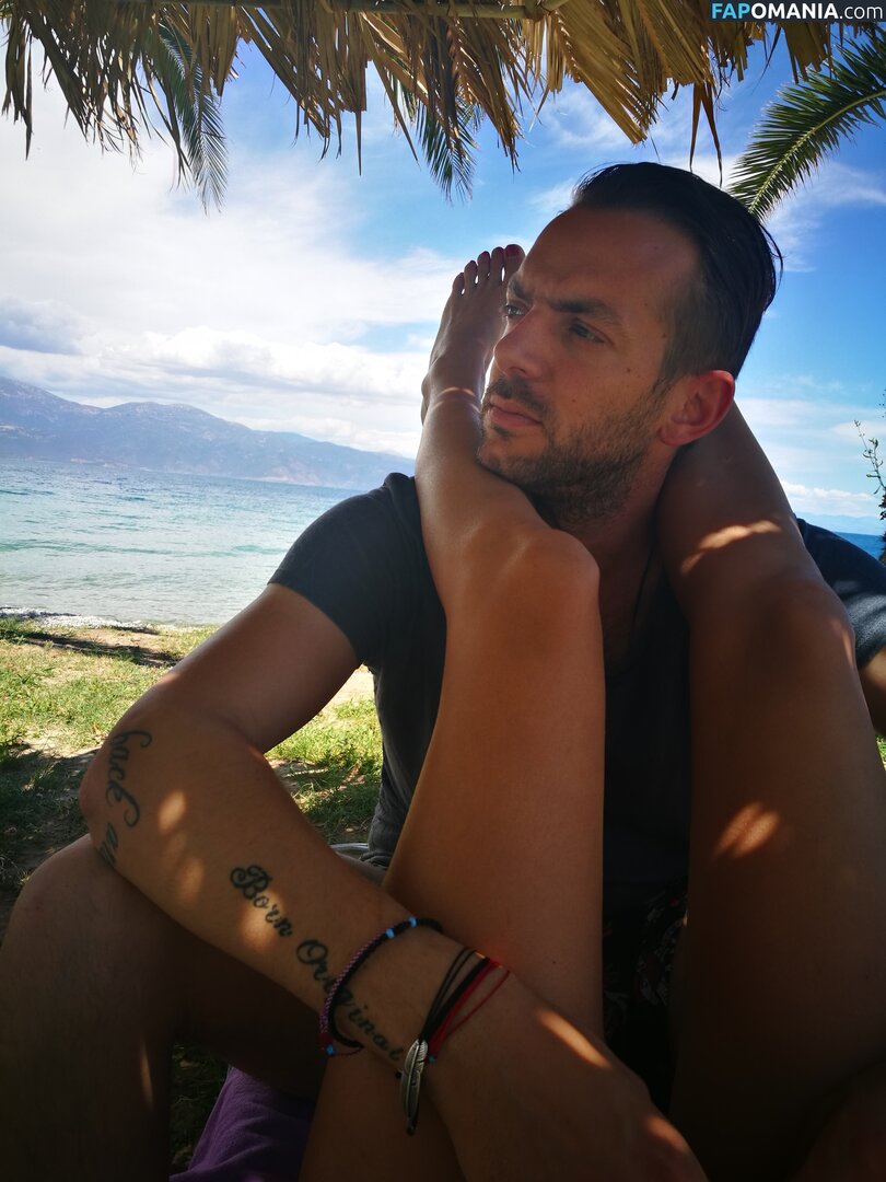 Nikoletta Ralli Nu Photo fuitée #47