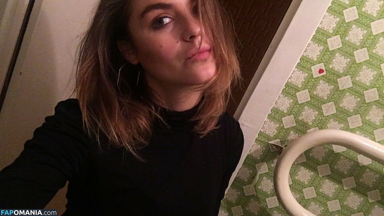 Noel Berry Nu Photo fuitée #341