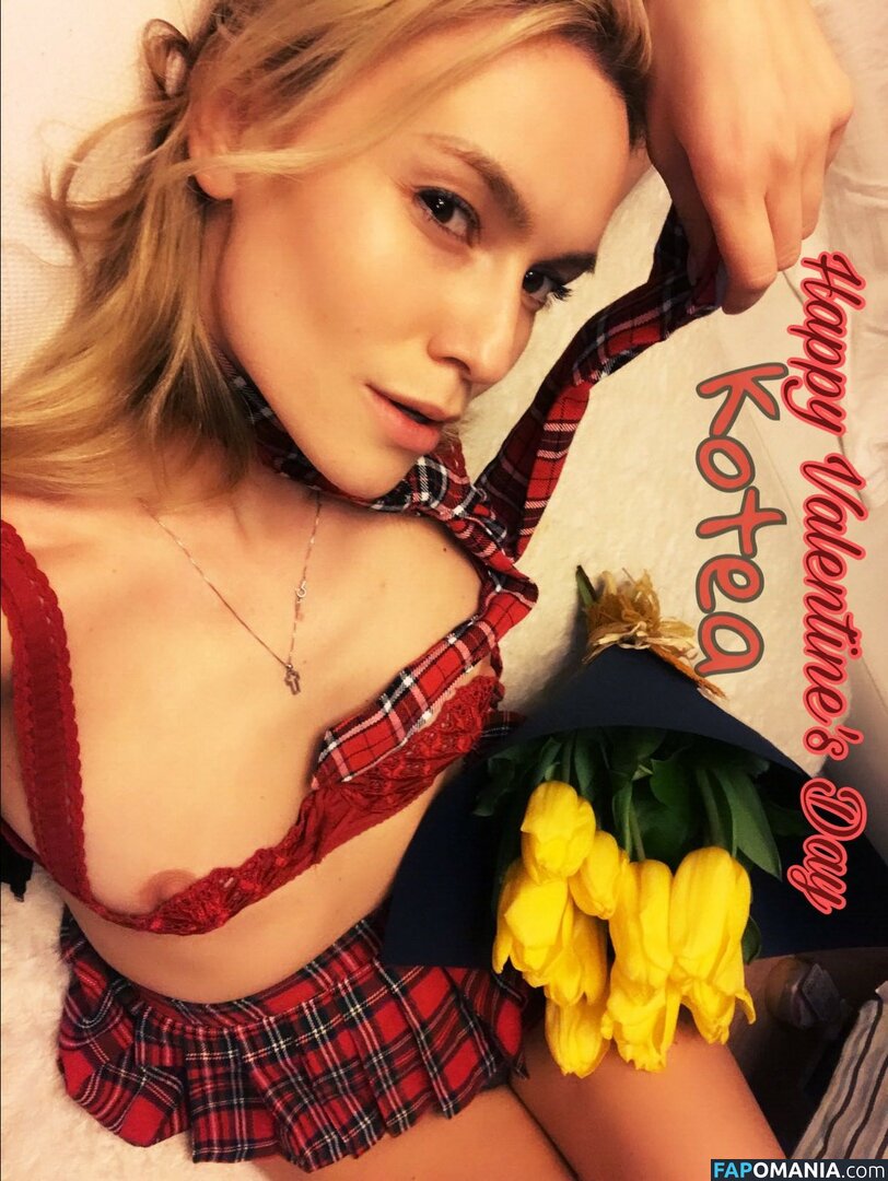 Olia Tira Nu Photo fuitée #24
