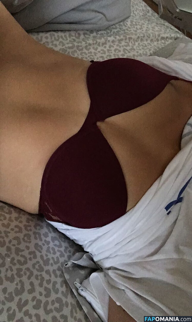 Olivia Tiedemann Nu Photo fuitée #8