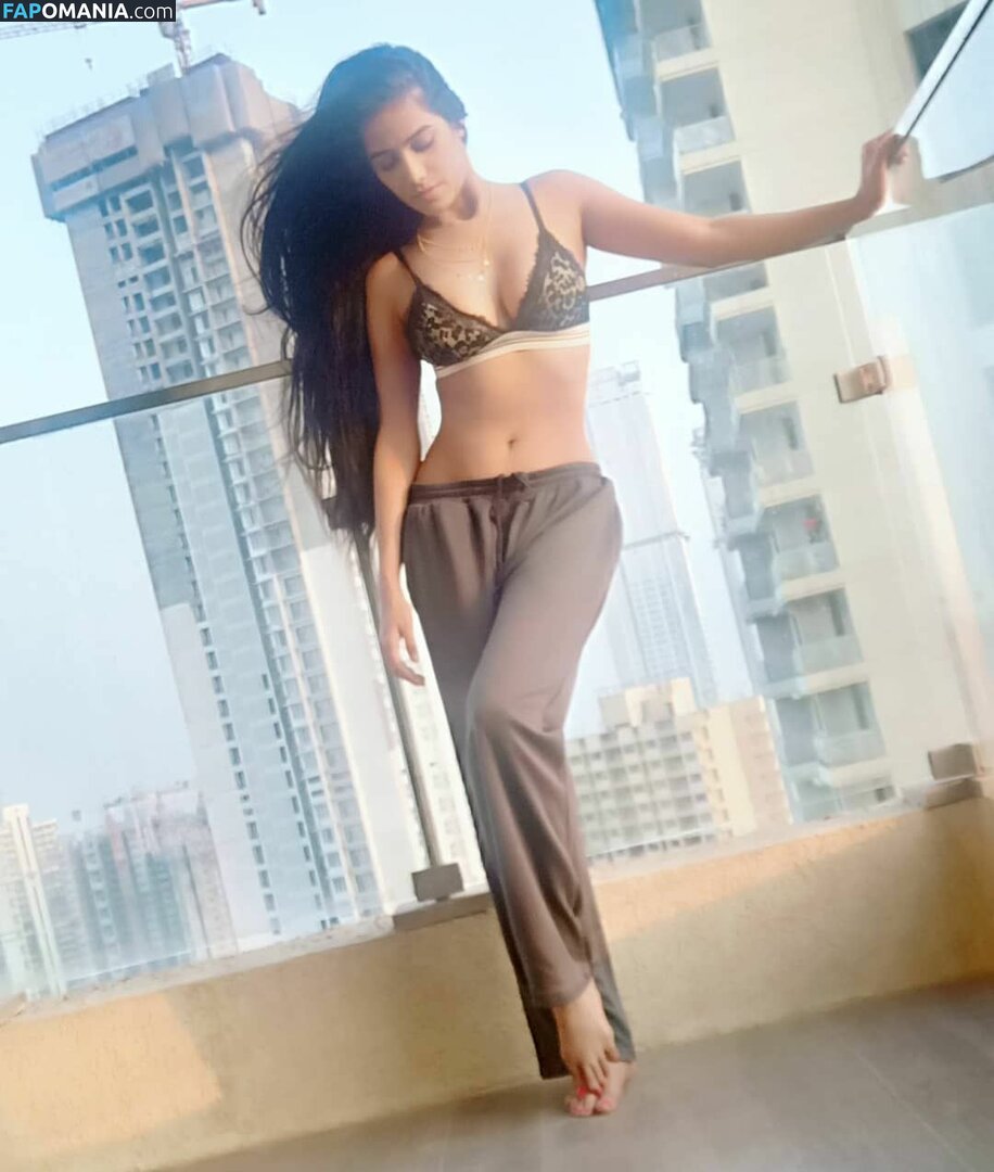 Poonam Pandey Nu Photo fuitée #3