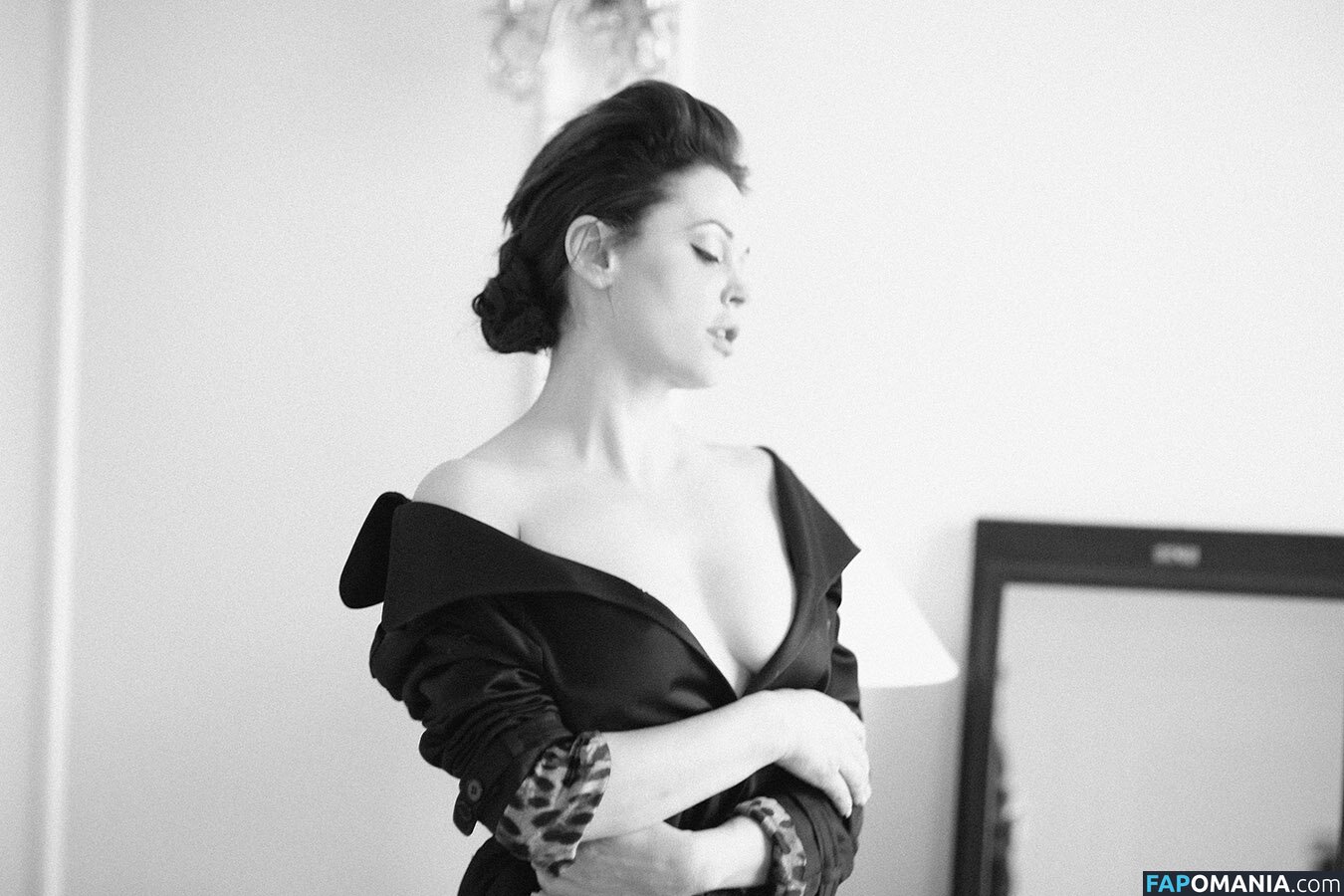 Rose McGowan Nu Photo fuitée #67