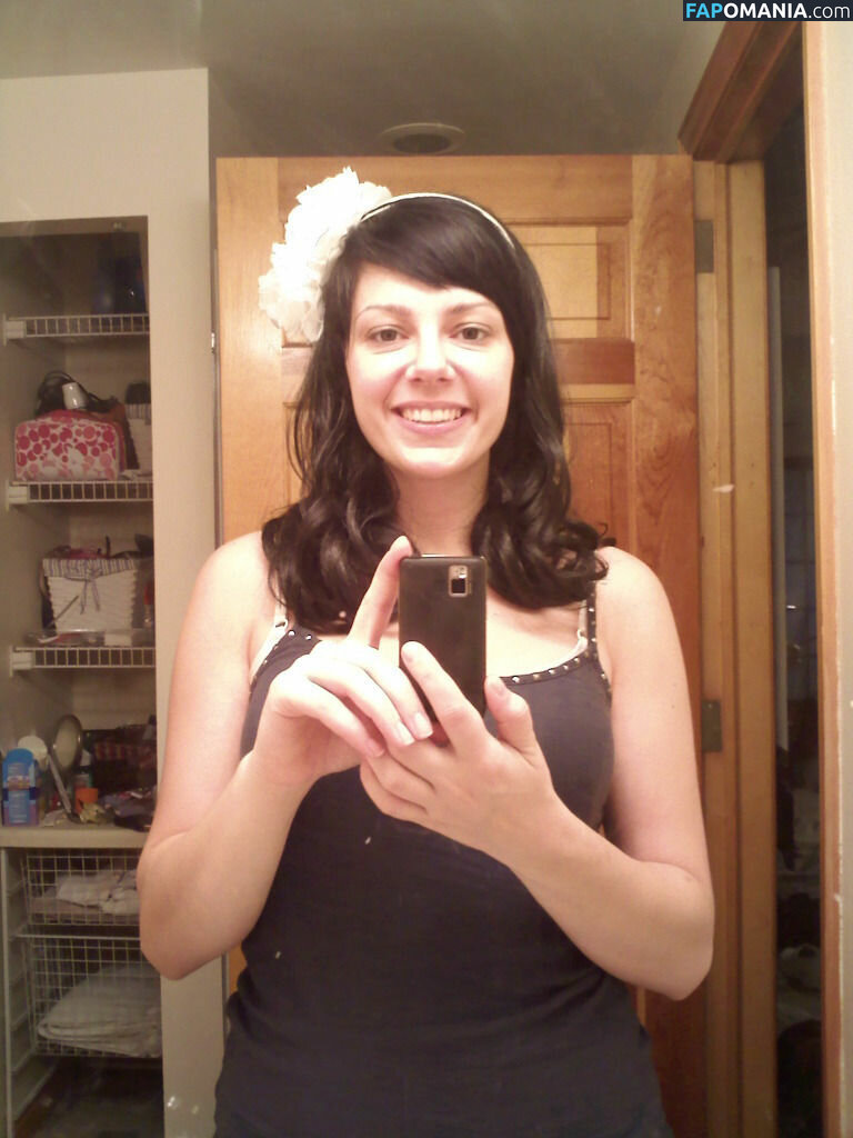 Sally Hager Nu Photo fuitée #17