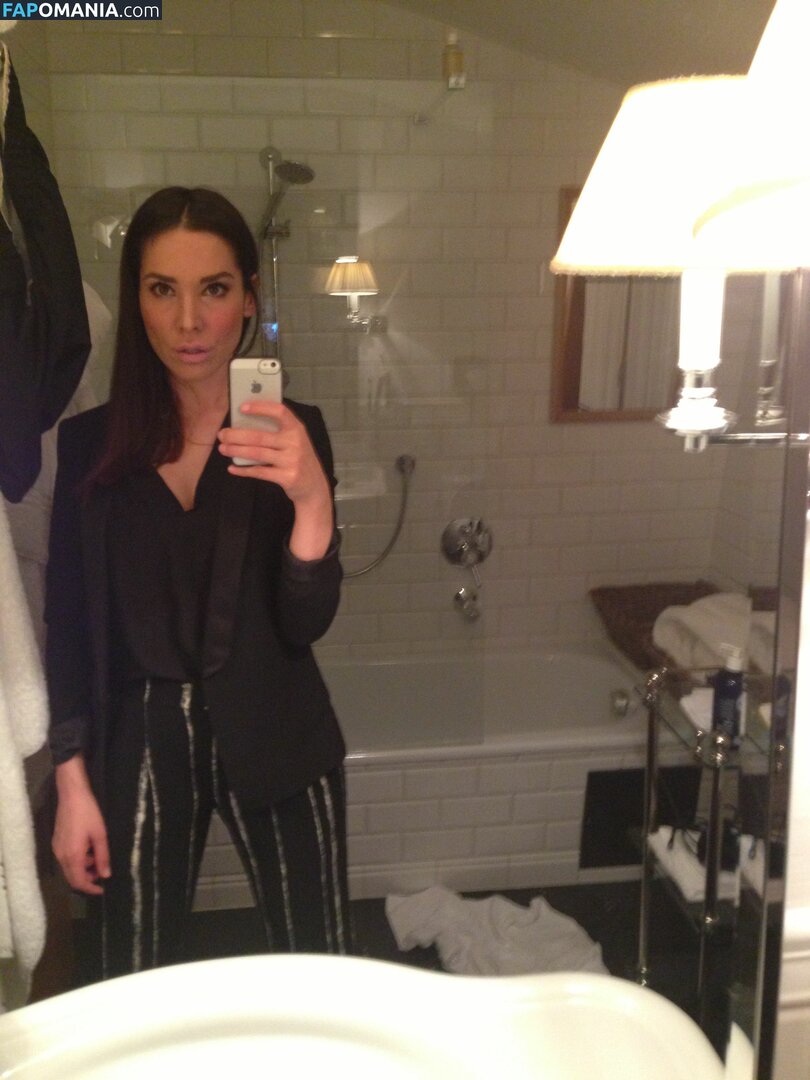 Sandra Ahrabian Nu Photo fuitée #15