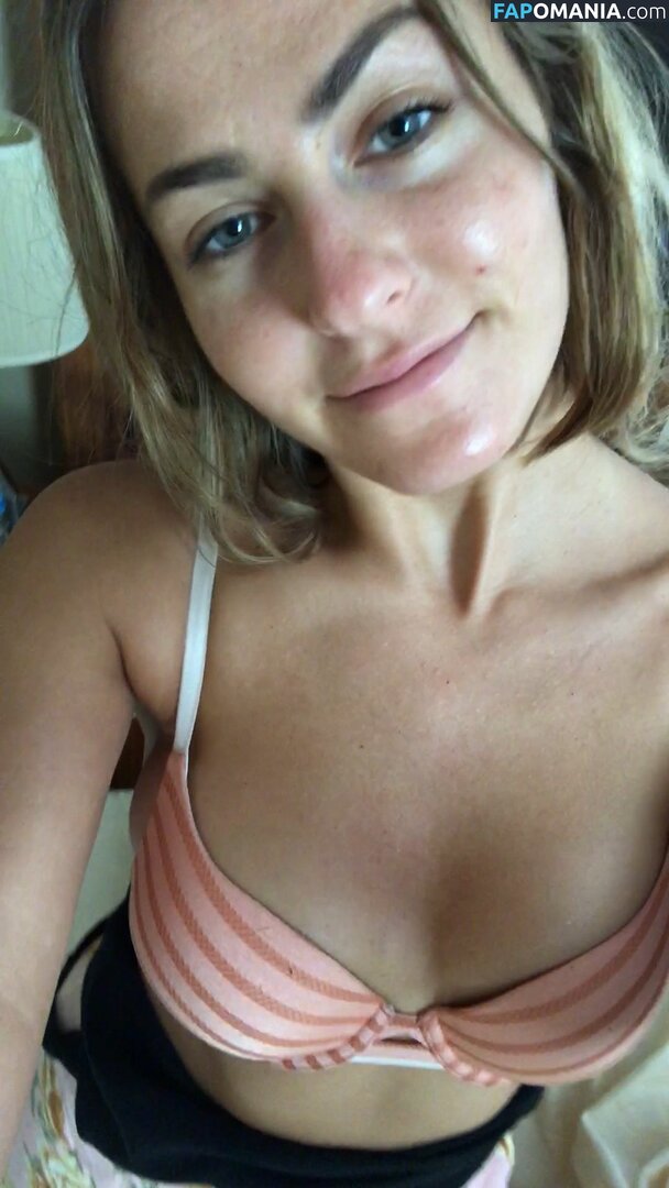 Scout Taylor Compton Nu Photo fuitée #24