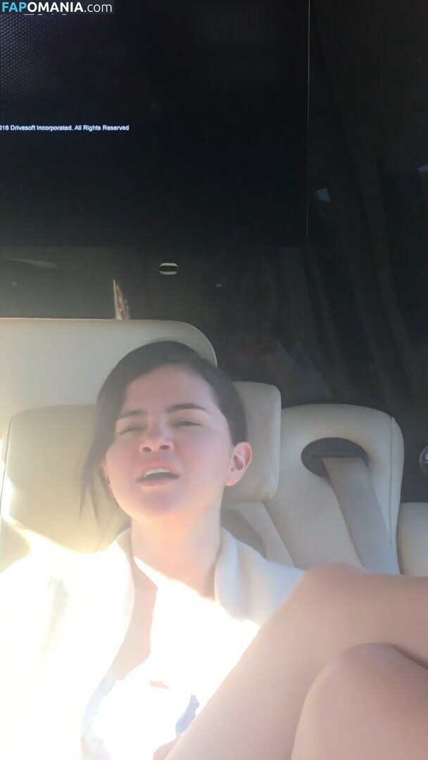 Selena Gomez Nu Photo fuitée #28