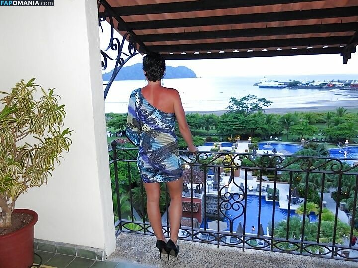 Serena Deeb Nu Photo fuitée #3