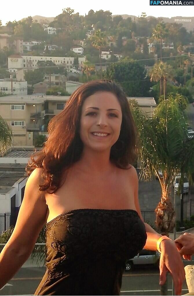 Serena Deeb Nu Photo fuitée #15