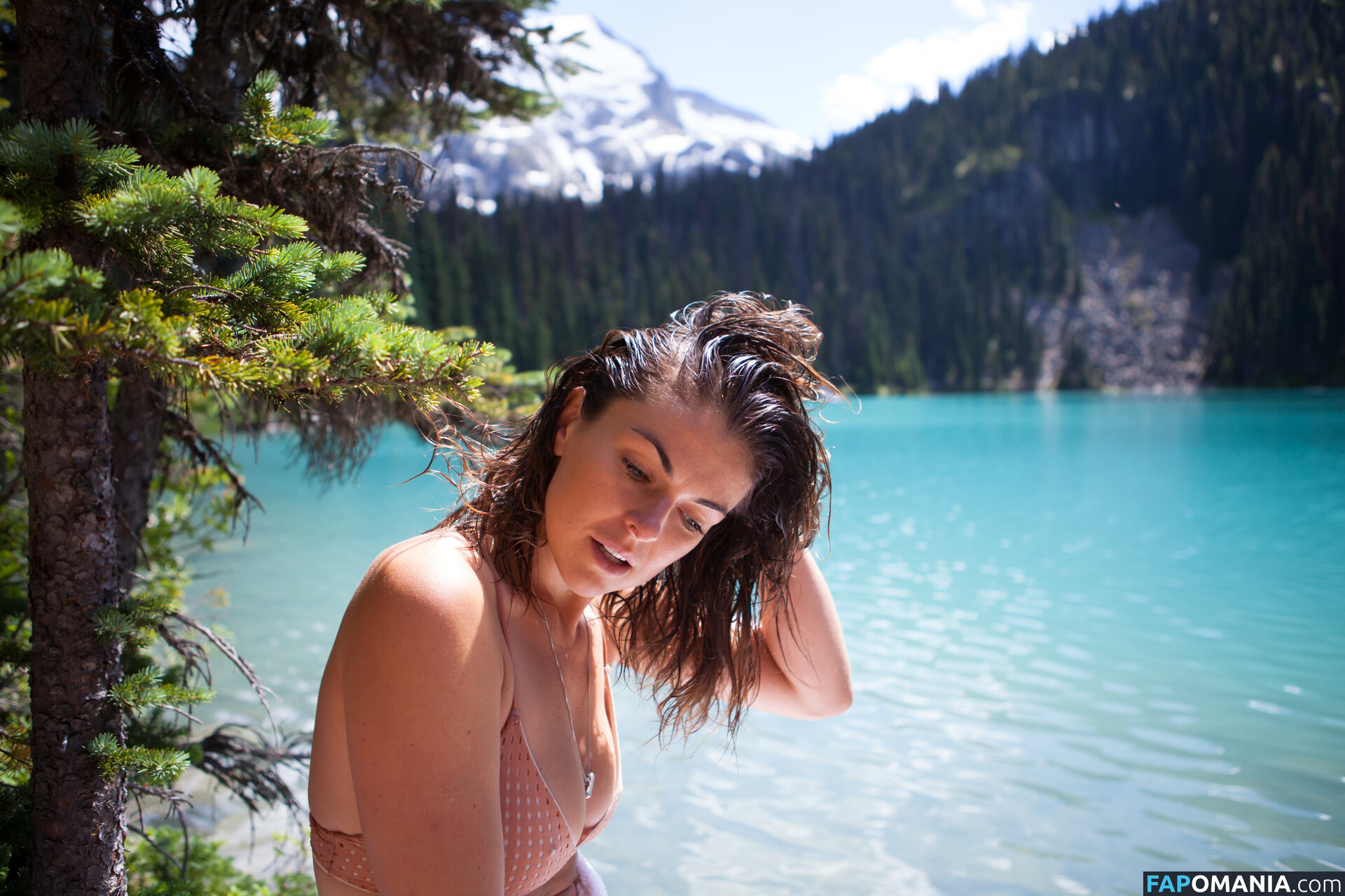 Serinda Swan Nu Photo fuitée #187
