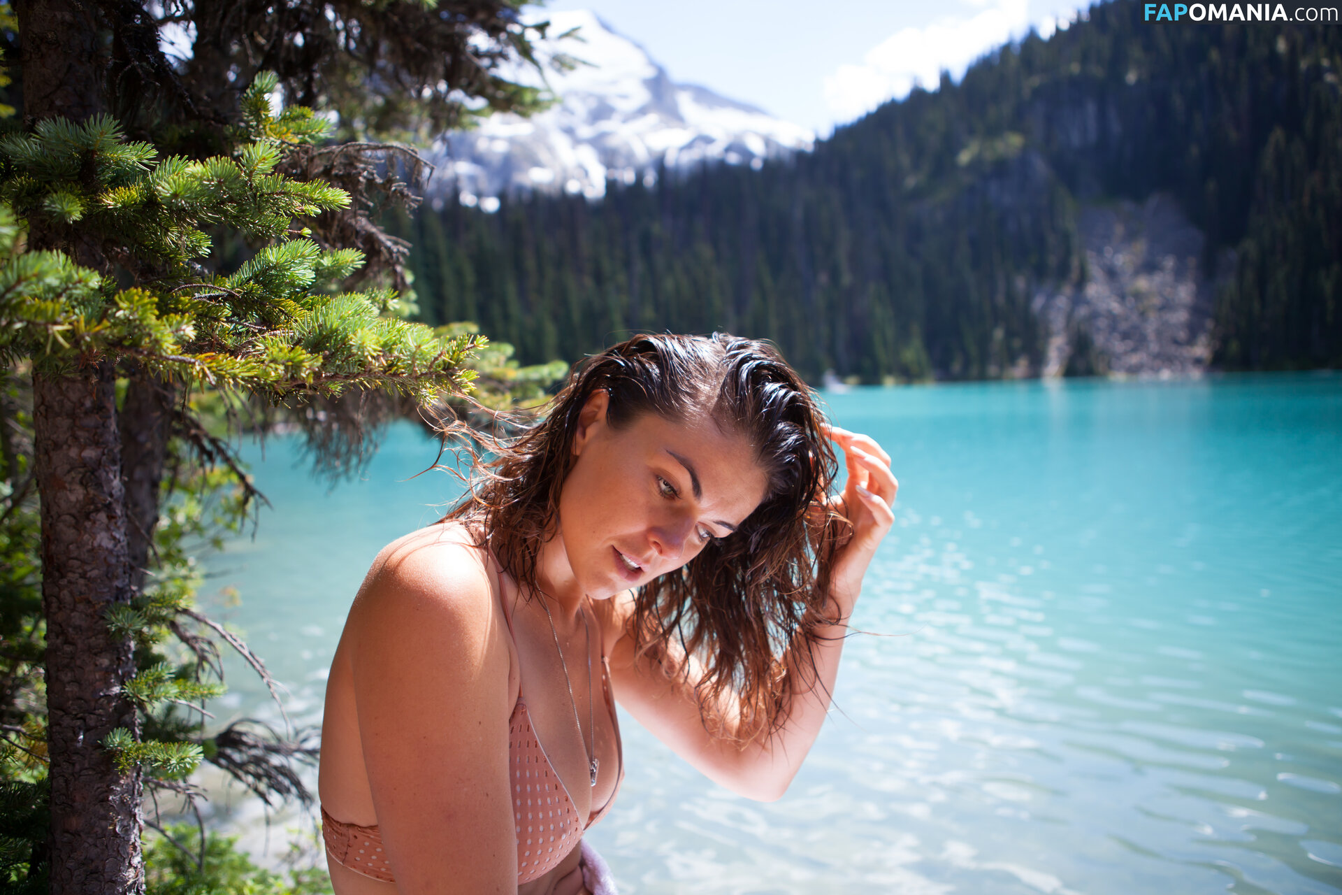 Serinda Swan Nu Photo fuitée #188