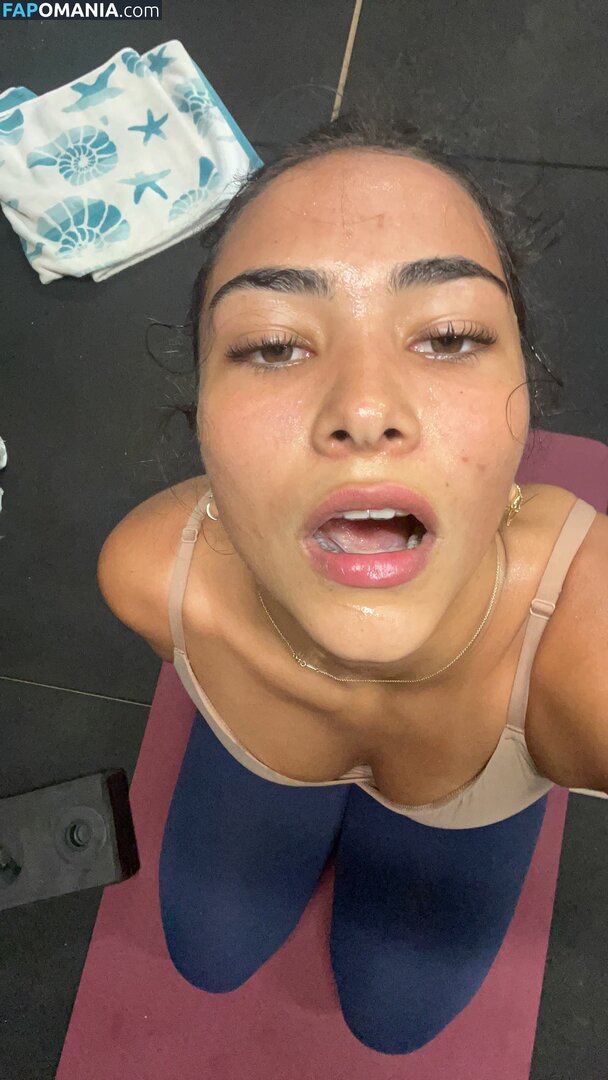 Sienna Mae Gomez / sienna_mae / siennamaegomez Nu OnlyFans  Photo fuitée #271