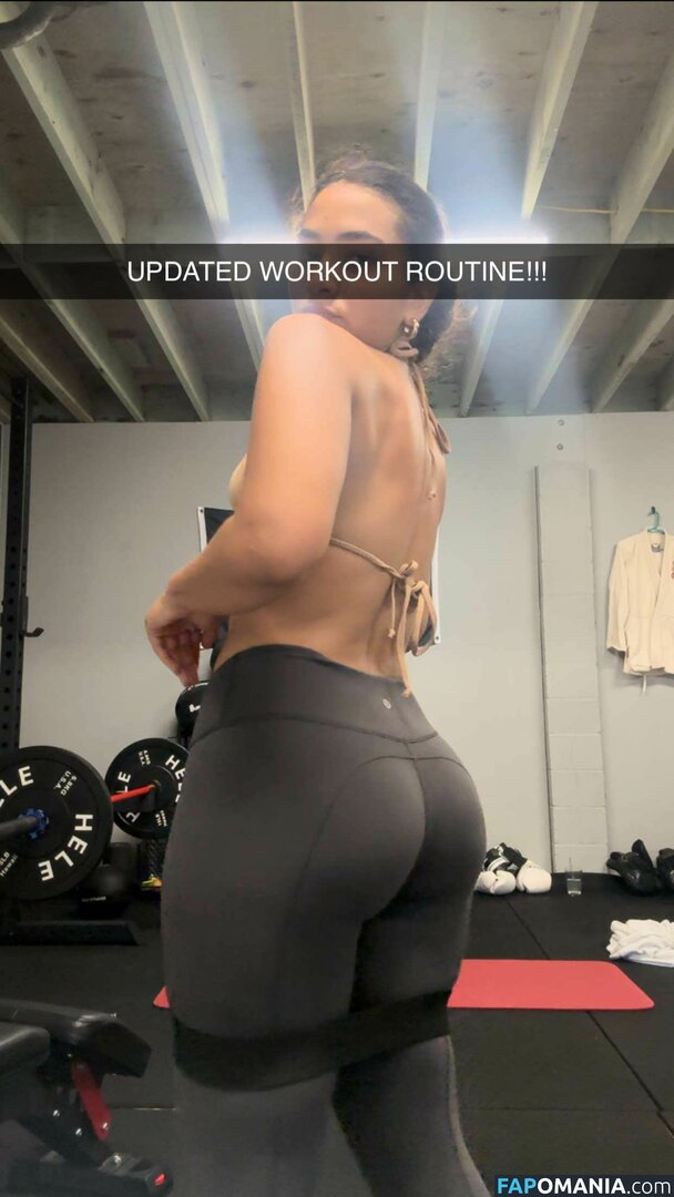 Sienna Mae Gomez / sienna_mae / siennamaegomez Nu OnlyFans  Photo fuitée #596