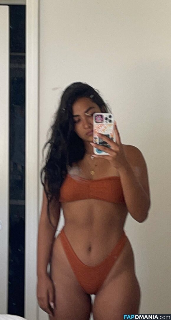 Sienna Mae Gomez / sienna_mae / siennamaegomez Nu OnlyFans  Photo fuitée #661