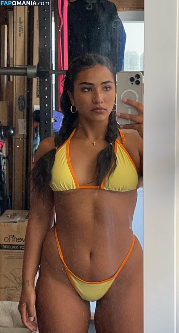 Sienna Mae Gomez / sienna_mae / siennamaegomez Nu OnlyFans  Photo fuitée #692