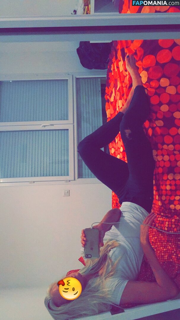 Sofia Jakobsson Nu Photo fuitée #106